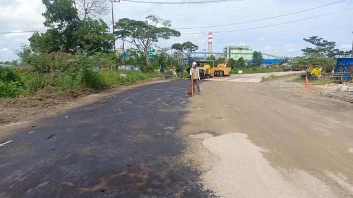 PT PRI pengerjaan jalan 02 12112025.jpg