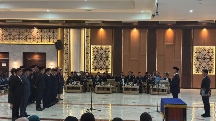 PELANTIKAN JPT PRATAMA-- Suasana pelantikan JPT Pramata yakni Pejabat Eselon 2 Pemkab Malinau, di Ruang Tebengang Kantor Bupati Malinau, Rabu (18/2/2026). 14 Nama masuk list pengisian.