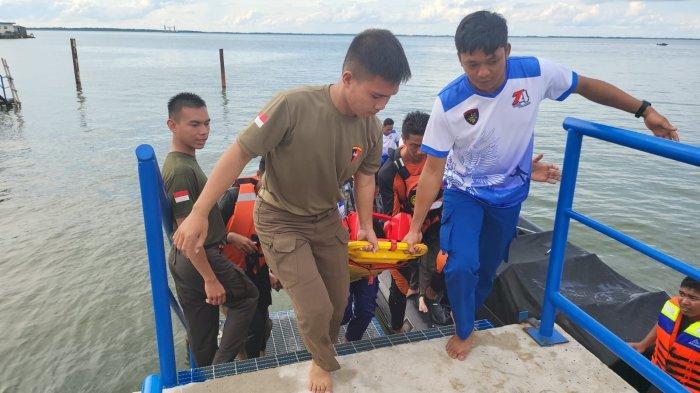 Kapal Terbakar di Perairan Tarakan, Tim SAR Gabungan Ditpolair Polda Kaltara Lakukan Penyelamatan