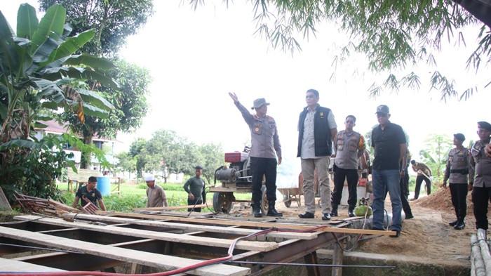TINJAU PENGERJAAN JEMBATAN DI TARAKAN