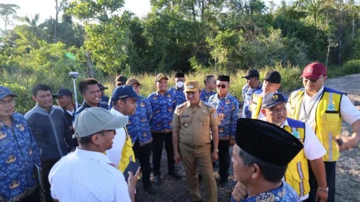 Tinjau lokasi sekolah Rakyat 02 19112025.jpg