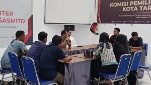 5-caleg-Dapil-1-Tarakan-datangi-KPU-01-08062024.jpg