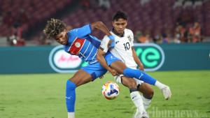 Arkhan-Fikri-berebut-bola.jpg