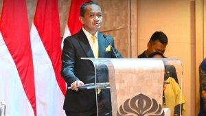 Bahlil-Lahadia-sidang-Doktor.jpg