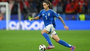 Bek-tengah-Timnas-Italia-Riccardo-Calafiori-di-Euro-2024.jpg