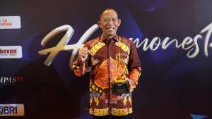 Bupati-Bulungan-dapat-penghargaan-01-12092025jpg.jpg