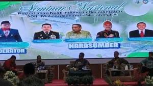 Bupati-Malinau-Wempi-W-Mawa-berbicara-dalam-Seminar-Nasional-Irau-Malinau.jpg