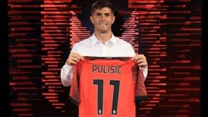 Christian-Pulisic-memamerkan-nomor-jersey-yang-digunakan-di-AC-Milan.jpg