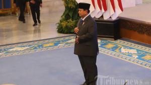 Foto-Presiden-Prabowo-Subianto-saat-melantik-sejumlah-menteri.jpg