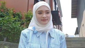 Inara-Rusli-tanggapi-hubungan-Virgoun-dan-pacar-baru.jpg