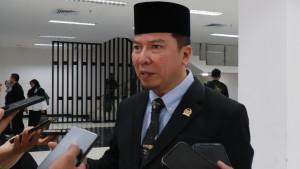 Ketua-DPRD-Kaltara-Achmad-Djufrie-221025S.jpg