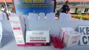 Penjualan-kosmetik-ilegal-tanpa-label-BPOM-dtghg.jpg