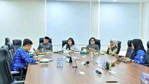 Rapat-dengar-pendapat-antara-komisi-IV-DPRD-Kaltara.jpg