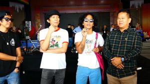 Sekda-Malinau-bersama-personel-Slank-061025.jpg