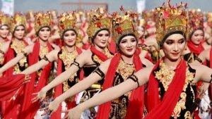 Tari-Gandrung-Banyuwangi-1.jpg