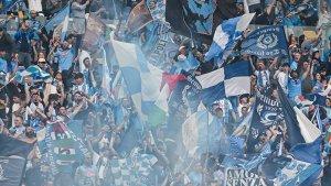 Tifosi-Napoli-menyambut-gelar-Scudetto-300423_2.jpg