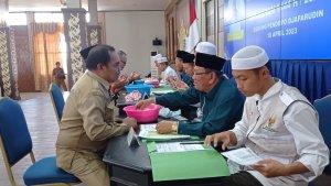 pejabat-pemkab-tana-tidung-bayar-zakat-02-10042023.jpg