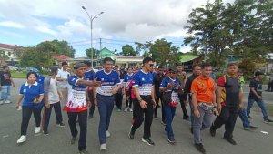 ribuan-buruh-padati-taman-berkampung.jpg