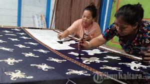 rumah-produksi-batik-Pinungoh-Langsat-Lisumali-250925.jpg