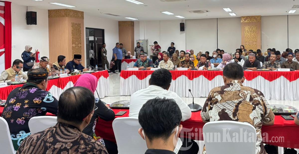 10042026-RDP-Konflik-agraria-Warga-Mangkupadi-01.jpg