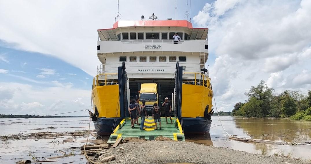 20250610-Kapal-Feri-Manta-di-Tana-Tidung.jpg