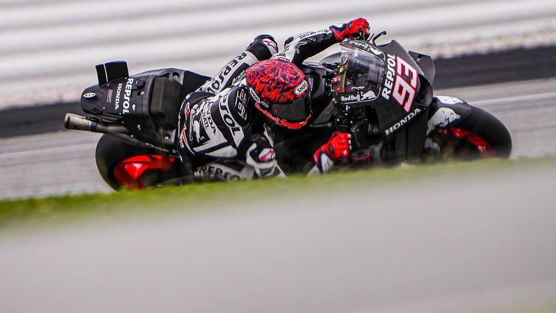 Aksi-Marc-Marquez-pada-tes-pramusim-MotoGP-2023-di-Sirkuit-Sepang-Malaysia.jpg