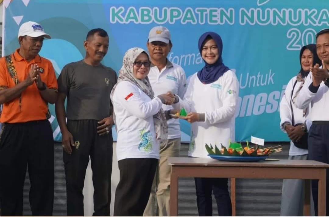Bupati-Nunukan-Asmin-Laura-hadiri-peringatan-hkn.jpg