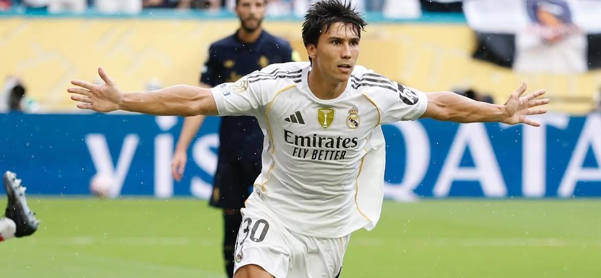 Gonzalo-Garcia-usai-mencetak-gol-untuk-Real-Madrid-di-Piala-Dunia-Klub.jpg