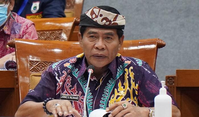 Gubernur Kaltara Zainal Arifin Paliwang Minta Pelayanan Kesehatan di Perbatasan Mendapat Prioritas
