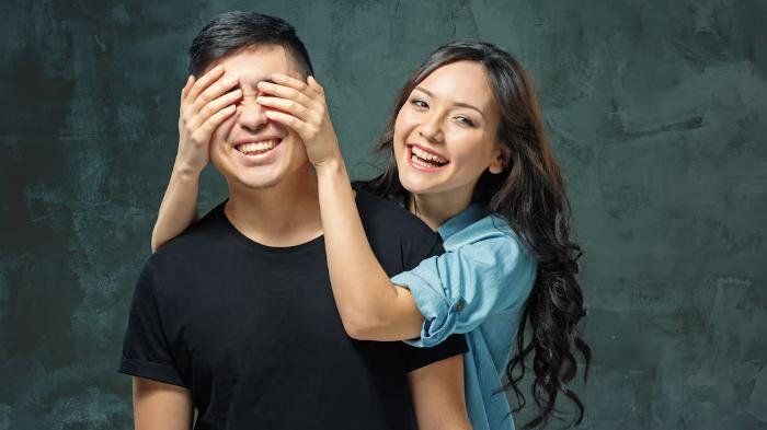Ilustrasi-couple-pantun-zodiak-1.jpg