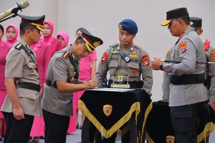 Kabid-Humas-Polda-Kaltara-yang-baru-Kombes-Pol-Slamet-Wahyudi.jpg