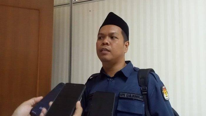 Kaharuddin-anggota-KPU-Nunukan-06022024.jpg