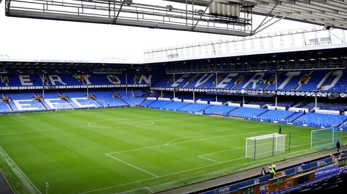 Kandang-Everton-Stadion-Goodison-Park.jpg