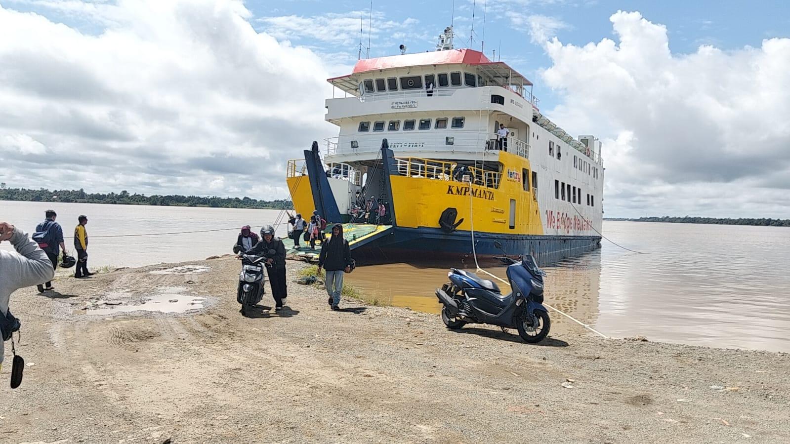 Kapal-Feri-KTT-02092025jpg.jpg