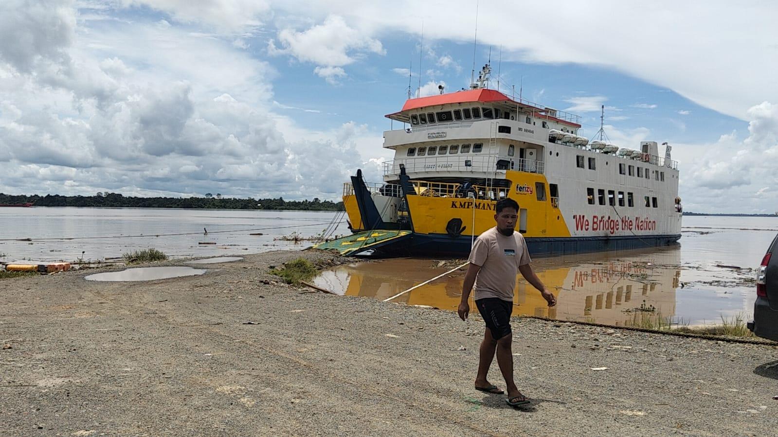 Kapal-feri-KTT-23042025jpg.jpg