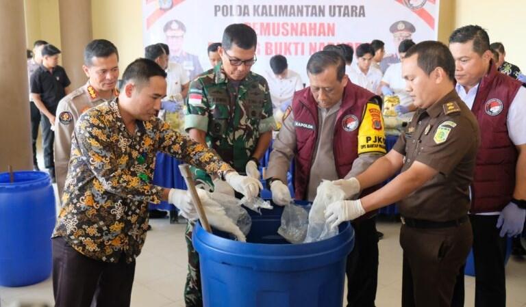 Selama Tahun 2024, Sebanyak 374 Tersangka Narkoba dan 300 Kilogram Sabu Diamankan di Kaltara