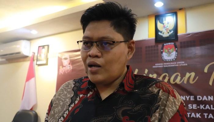 Komisioner-KPU-Kaltara-Divisi-Teknik-dan-Penyelenggara-Chairulliza-srhdb.jpg