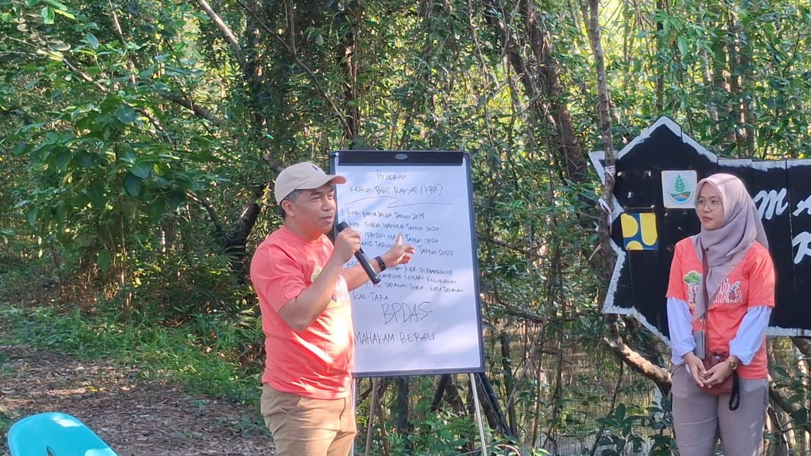Kunjungan-lapangan-di-mangrove-15042026.jpg