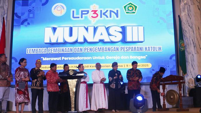 MUNAS-III-LP3KN-dibuka-Menteri-Agama-100525.jpg