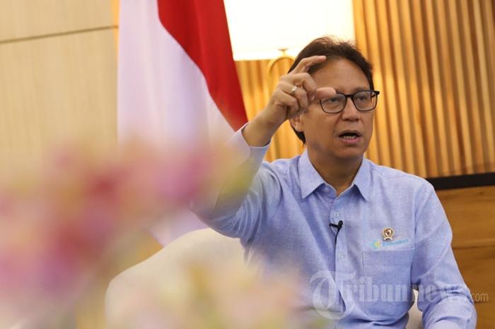 Menteri-Kesehatan-Budi-Gunadi-Sadikin-saat-diwawancarai-Tribun-Network.jpg