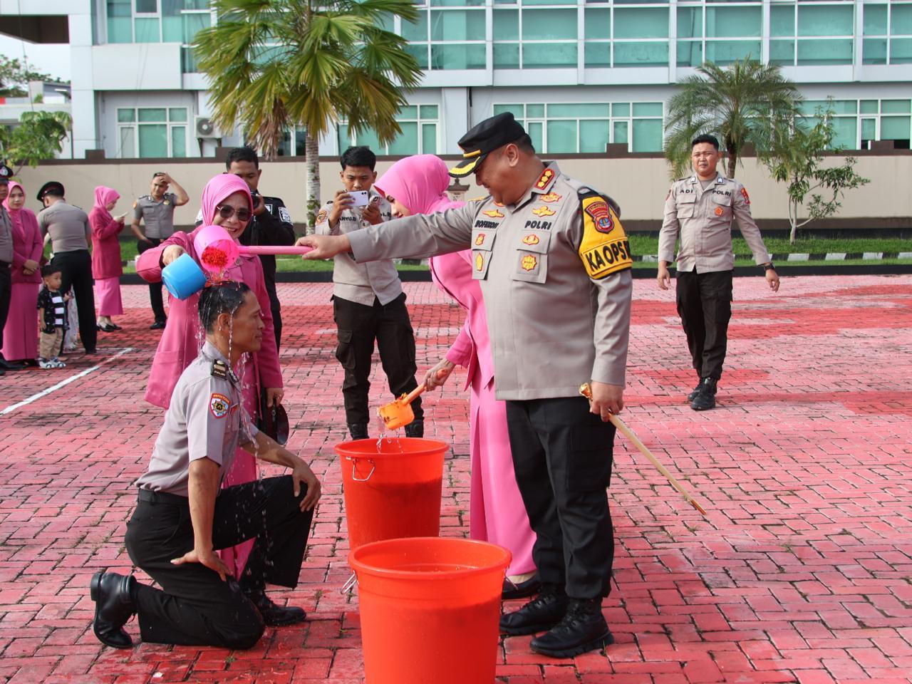 Naik-pangkat-personel-Polresta-Bulungan-01-02012024jpg.jpg