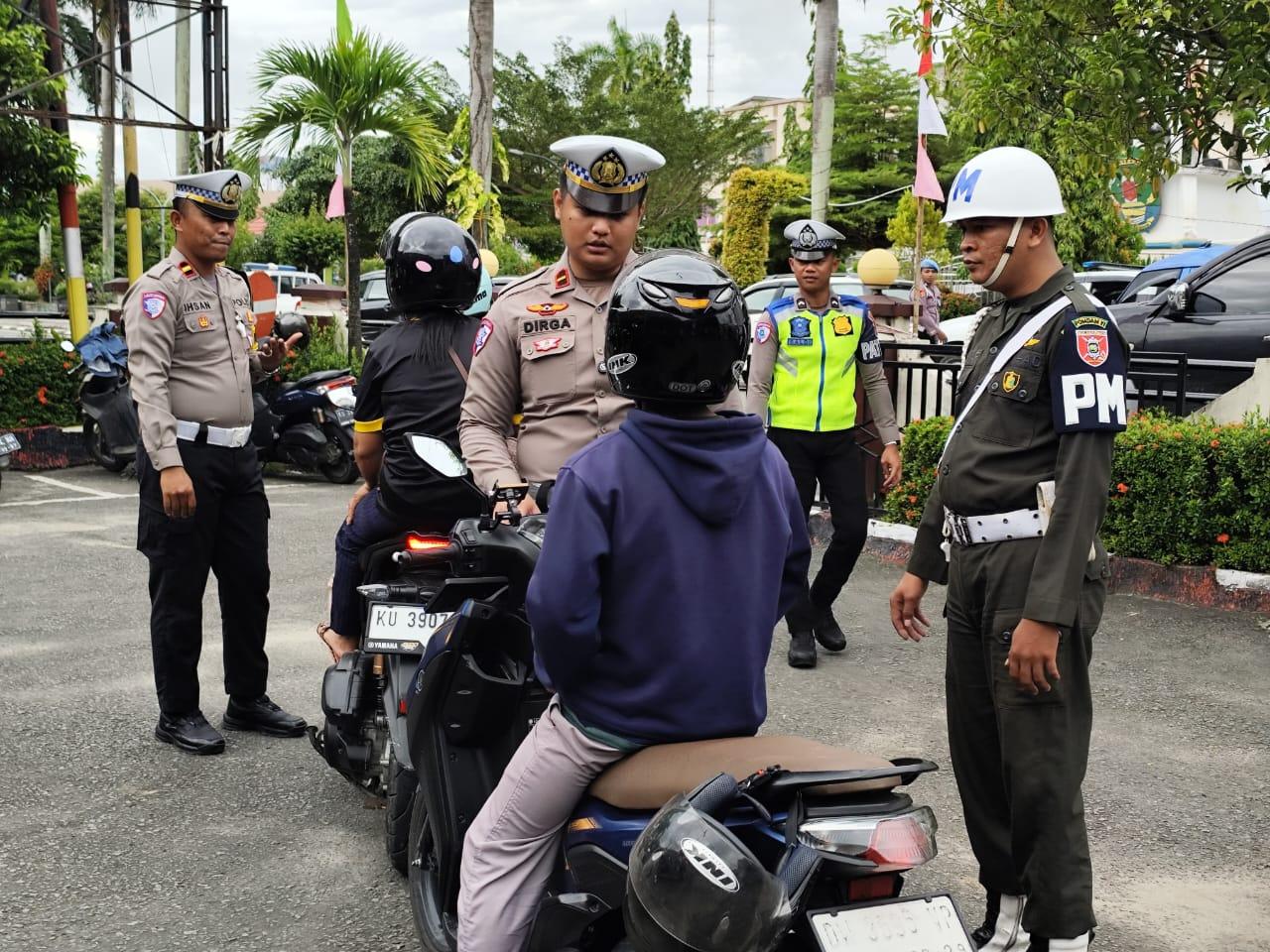 Sebuah Mobil di Nunukan Gunakan Plat Nomor Polisi Palsu, Tertangkap di Operasi Patuh Kayan 2025