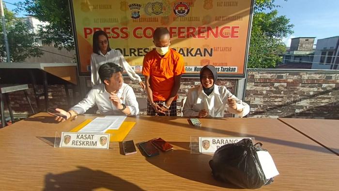 Pelaku-MN-saat-berada-di-Polres-Tarakan-djfyj.jpg