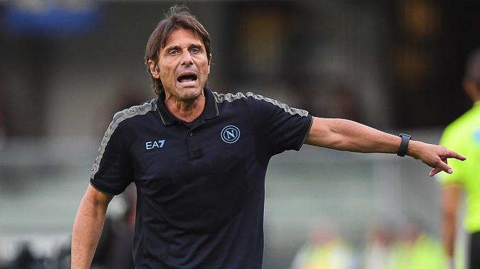 Pelatih-Napoli-Antonio-Conte-190924.jpg