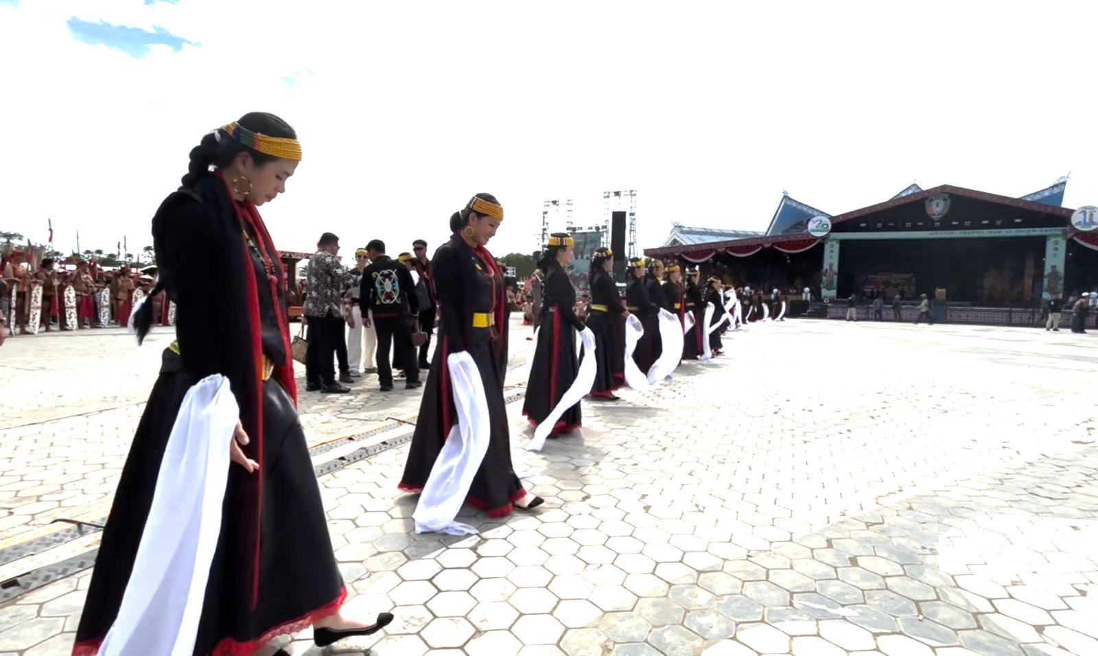 Pemkab Salurkan Anggaran Dana Hibah Rp 2,8 Miliar Bagi 26 Komunitas, Dukung Tampil di Irau Malinau