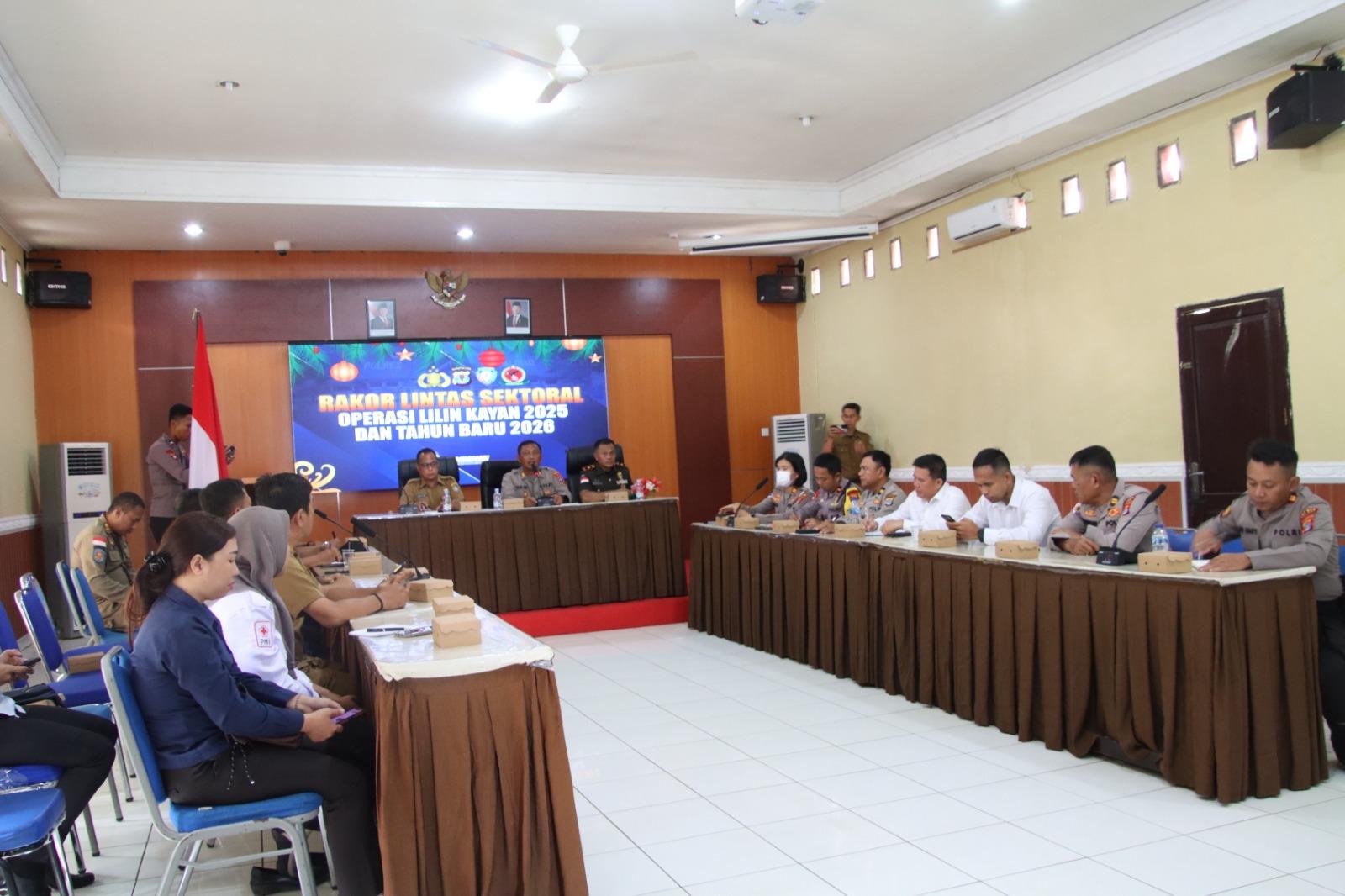 Pengamanan-akhir-tahun-di-Malinau-01-15122025jpg.jpg