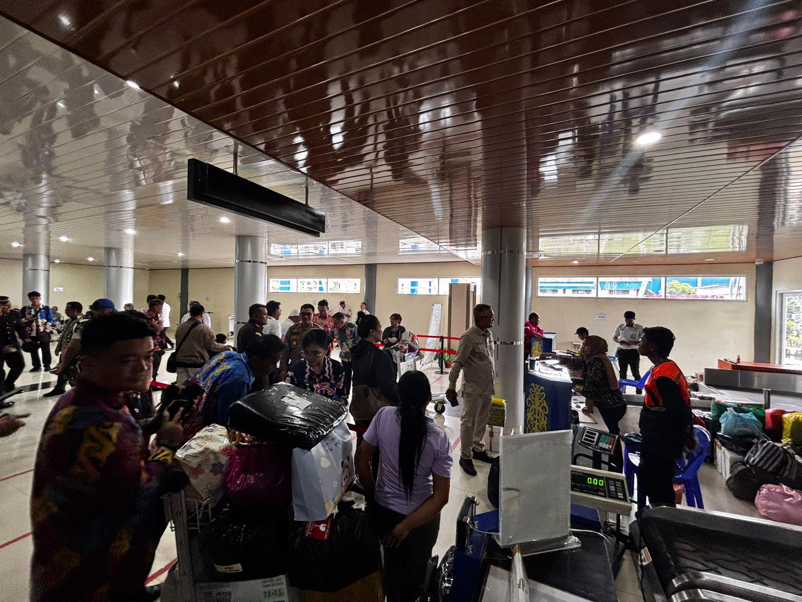 Arus Mudik Natal di Bandara Malinau Melonjak, Selama Empat Hari Tercatat Ada 421 Orang Penumpang 