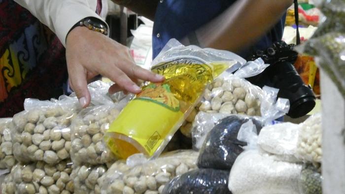 Pedagang Sesuaikan Kenaikan Harga MinyaKita di Malinau Kaltara: Untung Cuma Rp 2 Ribu 