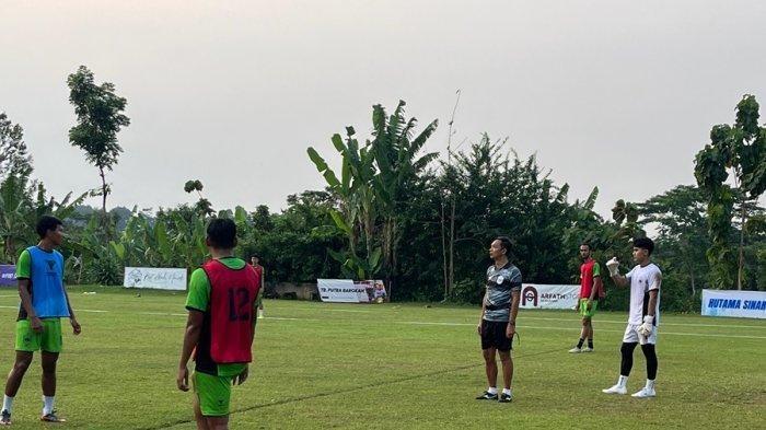 Potret-hari-ketiga-latihan-tim-PSIS-Semarang.jpg