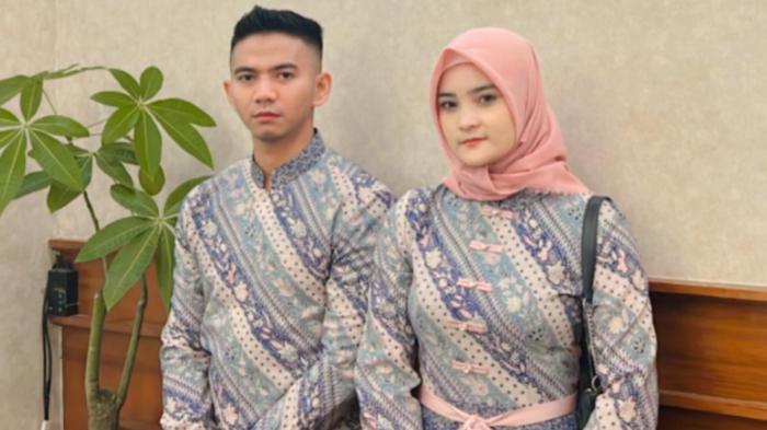 Akhirnya Terkuak! Ridho DA Umumkan Istrinya Hamil Anak Pertama, Kembaran Rizki DA ini Alami Ngidam